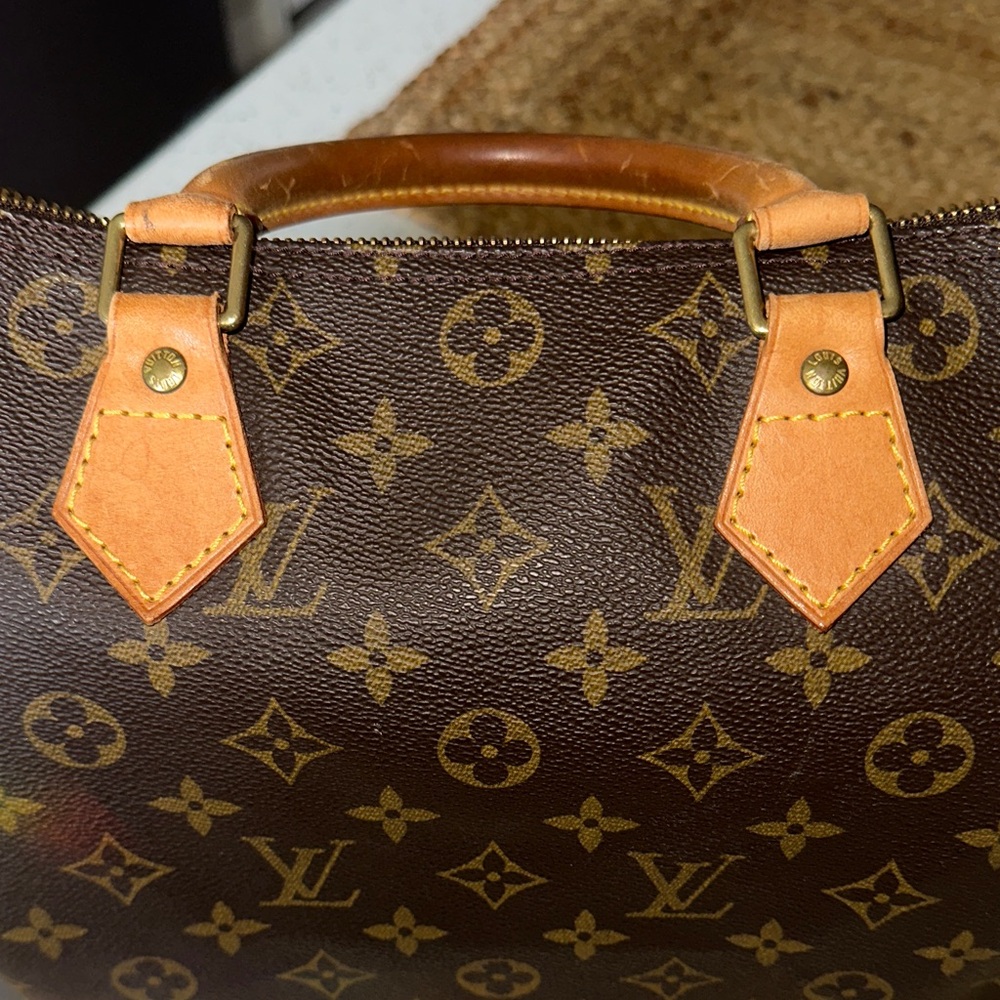 Louis Vuitton Monogram Speedy 30 - Picture 14 of 16